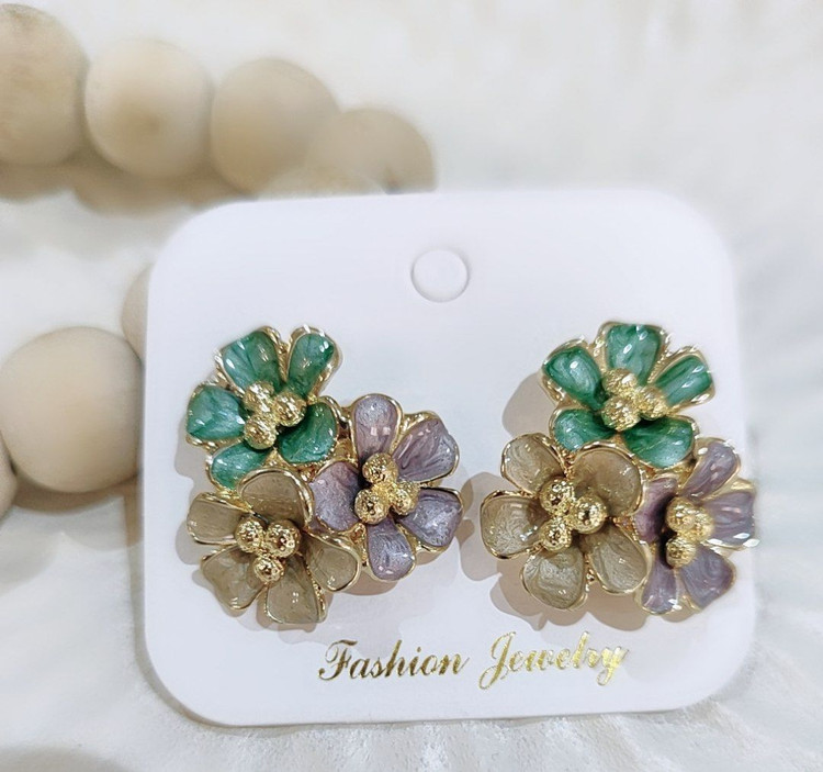 گوشواره میناکاری سه گل