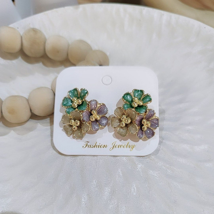 گوشواره میناکاری سه گل